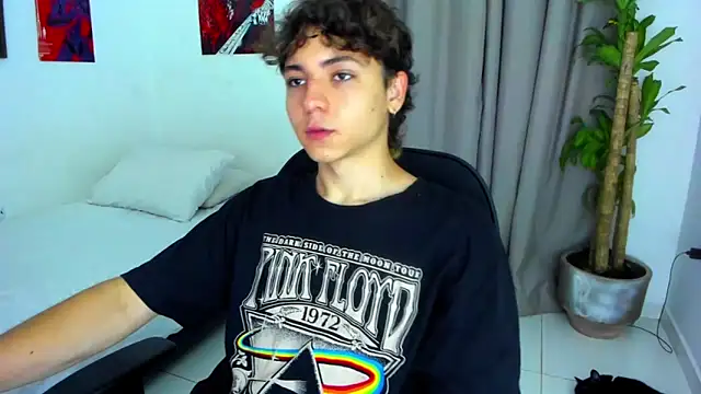 Joe23   online show from December 19, 1:56 am