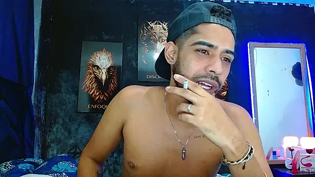 ryanse hot online show from October 31, 7:37 pm