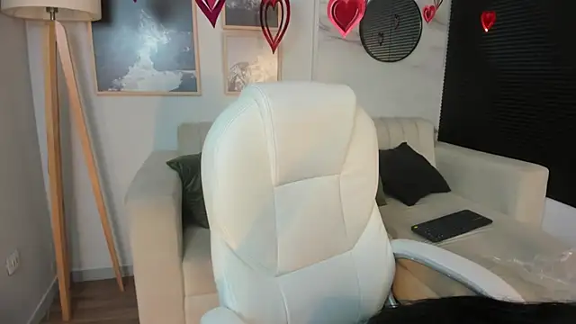 Snapshot of Janne_lee chatting on February 8, 10:07 am Janne lee online show from February 8, 10:07 am