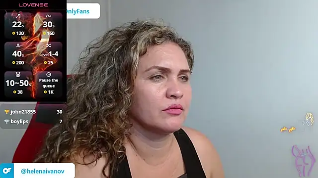 Snapshot of helenca43 chatting on March 22, 3:53 pm helenca43 online show from March 22, 3:53 pm
