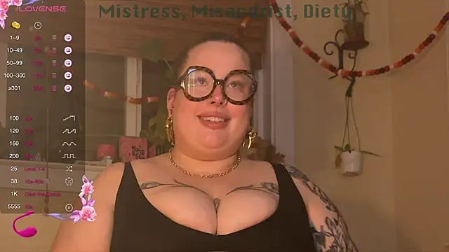 MissBika online show from December 21, 2:30 am