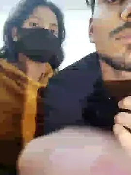 Snapshot of riya190 chatting on January 2, 5:29 pm riya190 online show from January 2, 5:29 pm