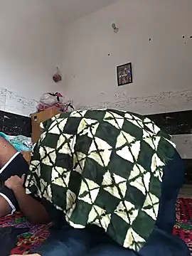 Snapshot of riya190 chatting on September 18, 9:00 am riya190 online show from September 18, 9:00 am