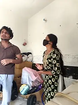 Snapshot of riya190 chatting on October 14, 8:48 am riya190 online show from October 14, 8:48 am