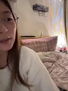 Sweet-Angel999 online show from December 19, 3:19 pm