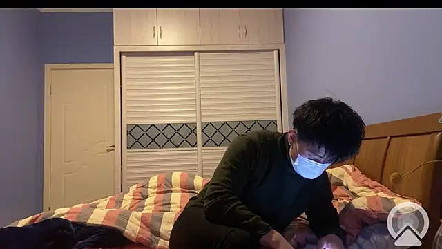 Snapshot of shuai321 chatting on January 31, 2:39 pm shuai321 online show from January 31, 2:39 pm