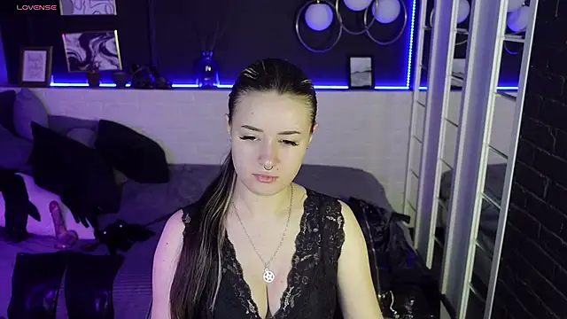 Lily Moonlight online show from February 20, 7:34 am