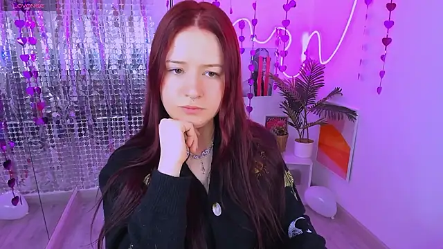 Lily Moonlight online show from February 15, 7:16 am