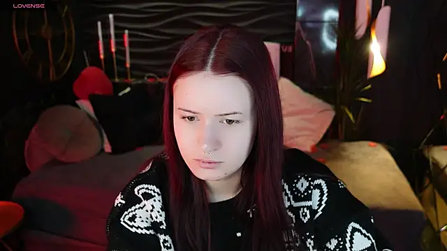 Lily Moonlight online show from February 19, 6:53 am