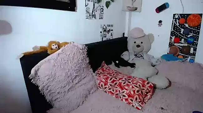 Snapshot of Dy_Hanna chatting on January 18, 3:05 pm Dy Hanna online show from January 18, 3:05 pm