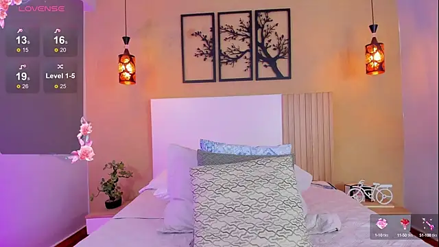 CamilleLynn online show from December 30, 4:09 am