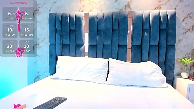 RoseTaylor   online show from January 29, 5:19 am