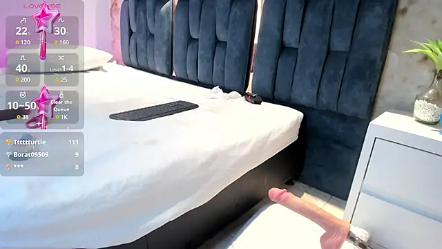 RoseTaylor   online show from February 8, 9:03 am