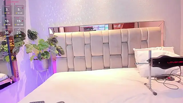 RoseTaylor   online show from November 12, 4:46 am