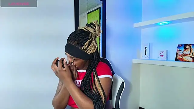 zendaya wilson online show from November 27, 4:03 am