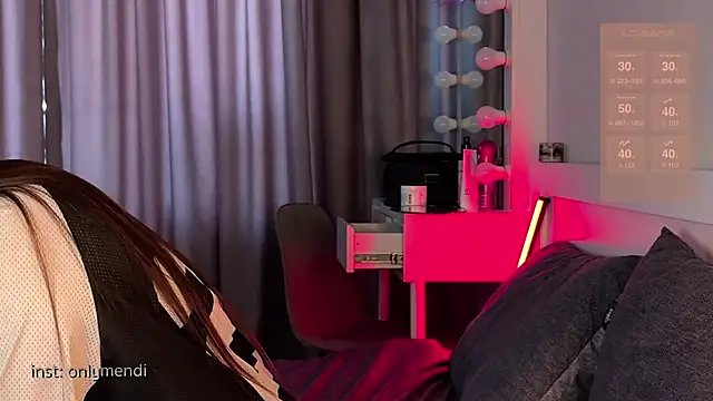 MENNDI online show from February 12, 12:44 pm