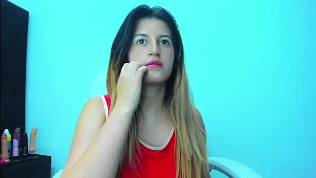 GiaRoussel online show from March 20, 1:37 pm