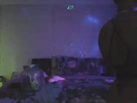 Snapshot of YourFaceMyThrone27 chatting on December 16, 2:27 pm YourFaceMyThrone27 online show from December 16, 2:27 pm