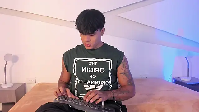 LuciferM Star online show from February 6, 10:57 pm