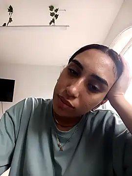 ifeelverywet andhot online show from September 23, 2:53 pm