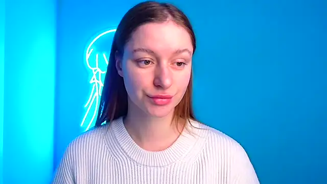 Snapshot of Fantasy_July chatting on December 6, 6:48 am Fantasy July online show from December 6, 6:48 am