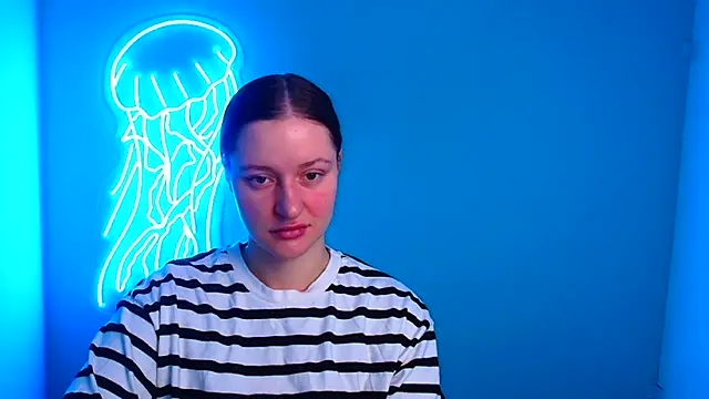 Snapshot of Fantasy_July chatting on January 29, 6:54 am Fantasy July online show from January 29, 6:54 am