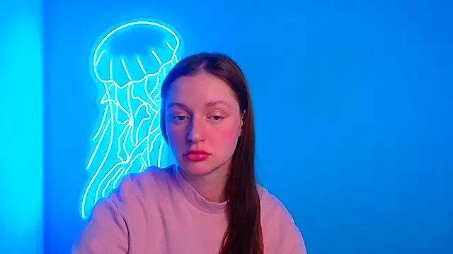 Snapshot of Fantasy_July chatting on January 31, 9:59 am Fantasy July online show from January 31, 9:59 am