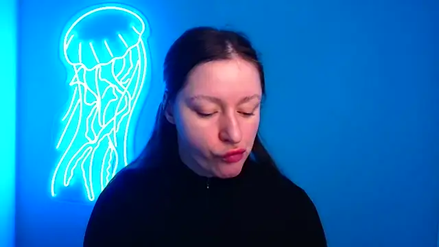 Snapshot of Fantasy_July chatting on March 3, 6:48 am Fantasy July online show from March 3, 6:48 am