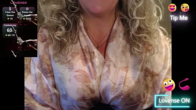 JenniLowen online show from April 7, 8:04 am