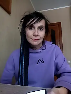 Francenia lolis online show from January 6, 12:20 pm