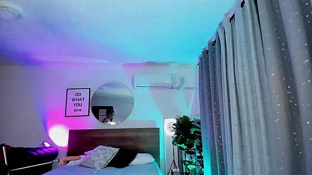 valery yepes online show from February 20, 6:02 pm