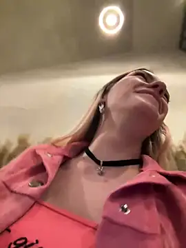 -Sexy Barbie- online show from February 10, 7:04 am