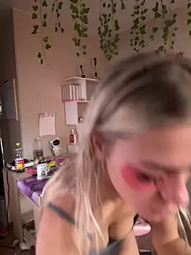 -Sexy Barbie- online show from September 13, 3:17 am