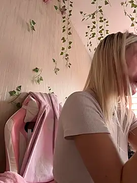 -Sexy Barbie- online show from October 13, 3:06 am