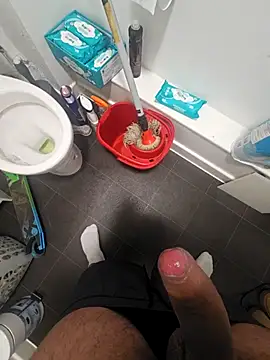 eric69 69 online show from February 1, 8:40 pm