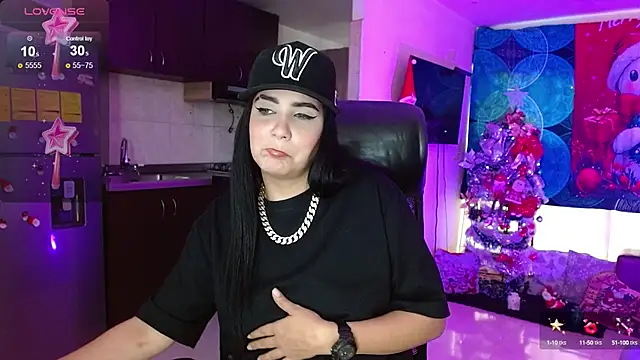 BABYFANTASY 1 online show from December 4, 7:45 pm