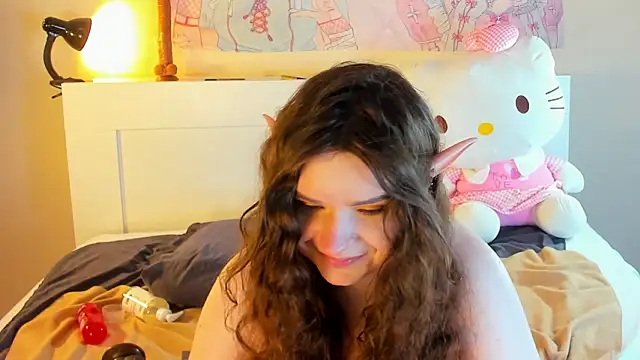 Snapshot of kuraii1_ chatting on December 30, 6:53 am kuraii1 online show from December 30, 6:53 am