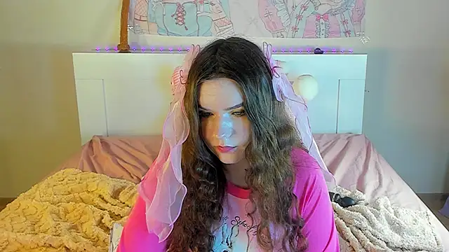 Snapshot of kuraii1_ chatting on February 22, 5:23 am kuraii1 online show from February 22, 5:23 am