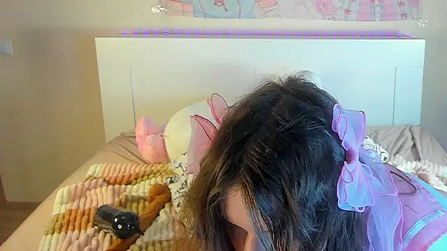 Snapshot of kuraii1_ chatting on March 9, 11:25 pm kuraii1 online show from March 9, 11:25 pm