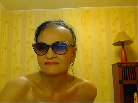 Valentina3859 online show from March 16, 8:21 pm