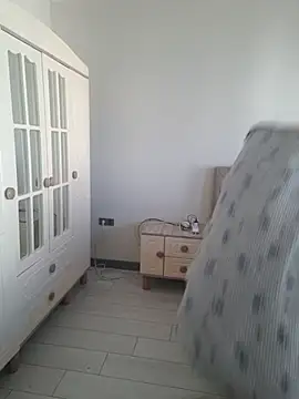 cansuozell online show from December 2, 9:36 am