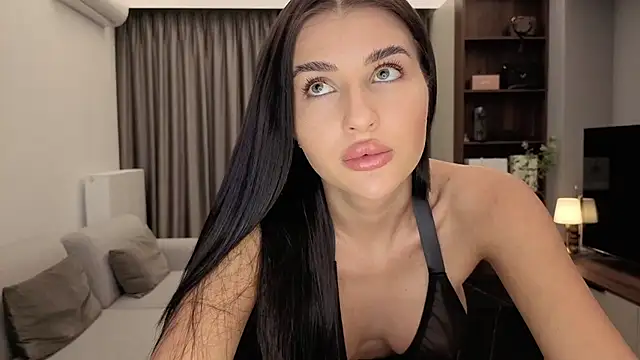 IrisNoire online show from March 19, 9:08 pm