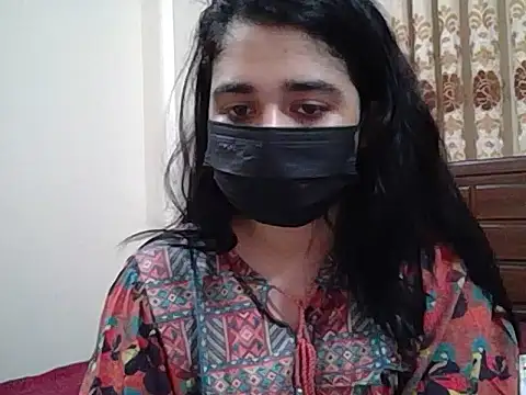 A-pusparani online show from April 2, 8:06 pm