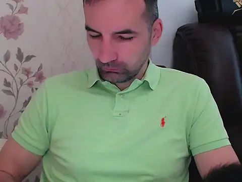 Leo 1617 online show from April 17, 10:40 am