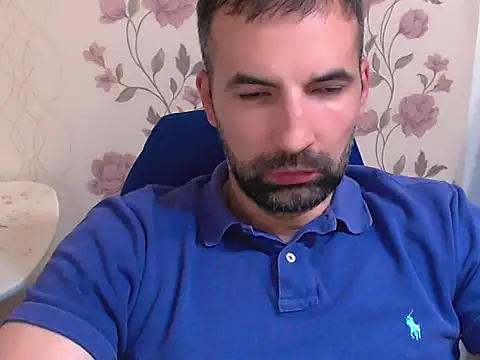 Leo 1617 online show from May 30, 8:50 pm
