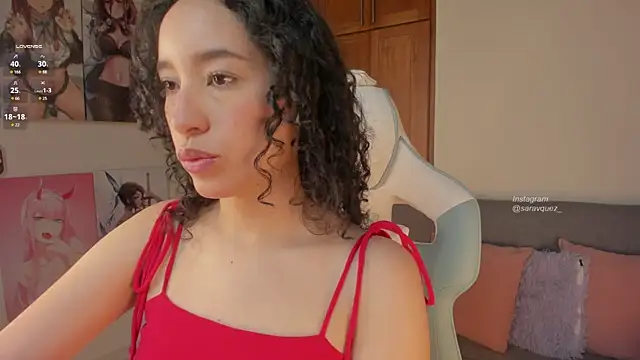 Heyloreley online show from January 29, 1:07 pm