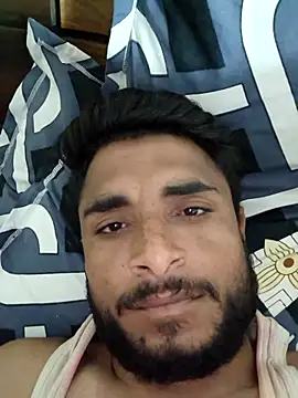 Snapshot of vkhotboy143 chatting on March 20, 7:35 pm vkhotboy143 online show from March 20, 7:35 pm