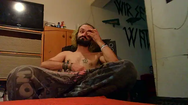 Snapshot of harterdome chatting on September 19, 5:53 am harterdome online show from September 19, 5:53 am