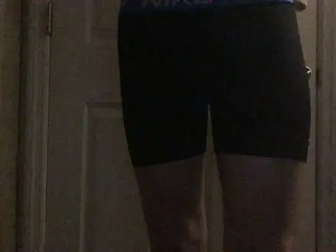 Snapshot of Daddybigdick333 chatting on February 7, 8:22 am Daddybigdick333 online show from February 7, 8:22 am