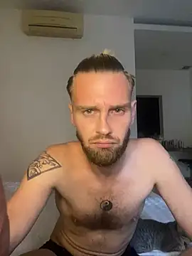 Danjamez1892 online show from January 14, 1:04 am